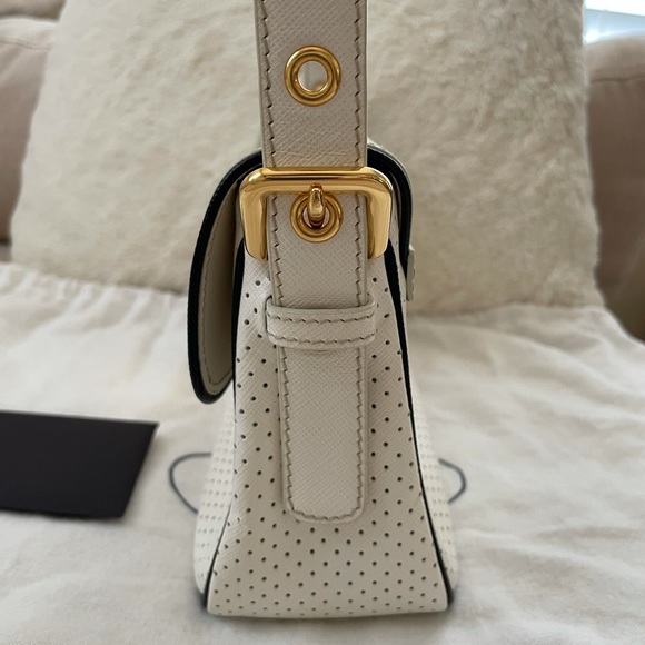 Prada white leather shoulder bag/clutch - Picture 10 of 11